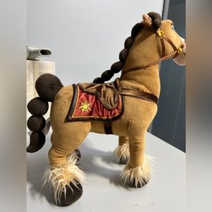 DISNEY “Tangled” 16” stuffed horse